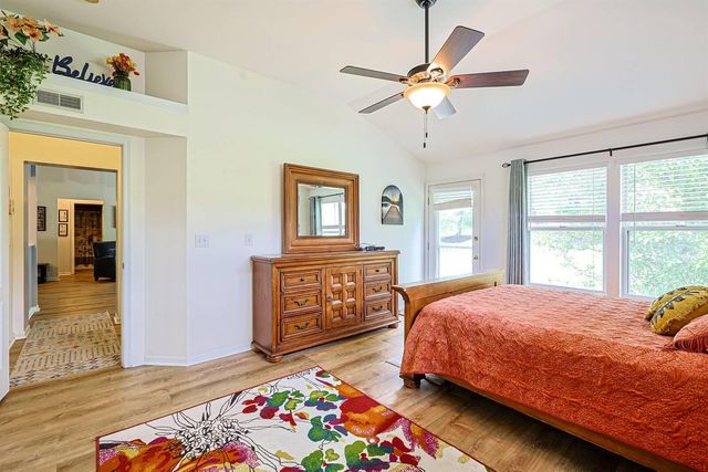 7350 Centrecrest Lane, H, Florence, KY 41042