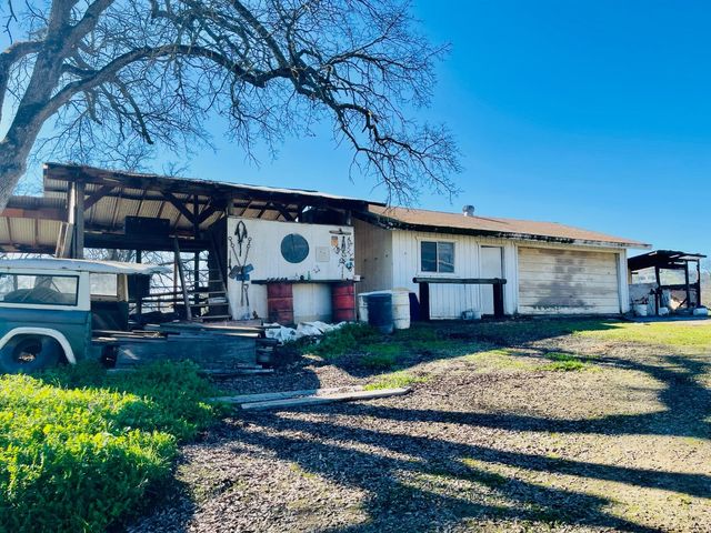 10740 Ferguson Road, Clovis, CA 93619