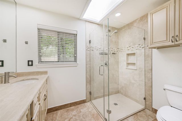 4405 Goldfinch Street, Houston, TX 77035