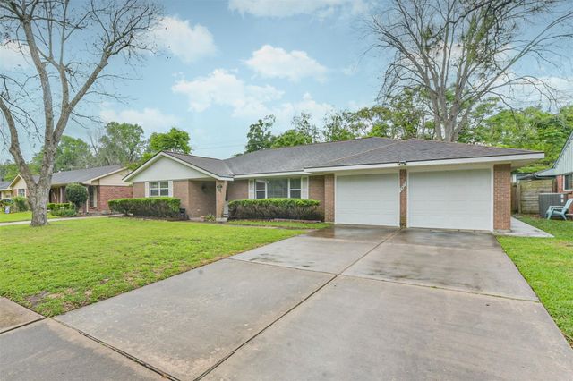 4405 Goldfinch Street, Houston, TX 77035