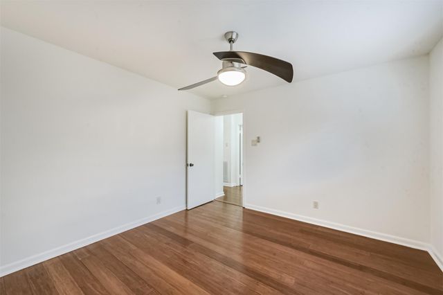 4405 Goldfinch Street, Houston, TX 77035