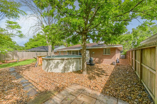 4405 Goldfinch Street, Houston, TX 77035