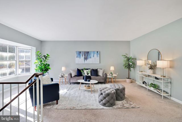 6143 GREEN HOLLOW CT, Springfield, VA 22152