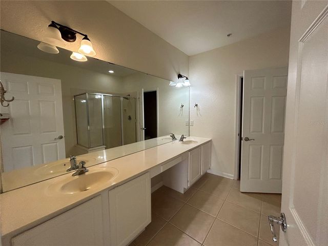 2679 METRO SEVILLA DRIVE 105, Orlando, FL 32835