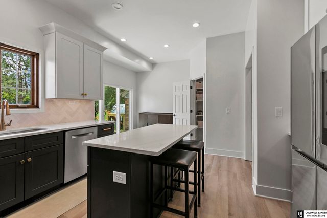 2601 Bretigne Circle, Lincoln, NE 68512