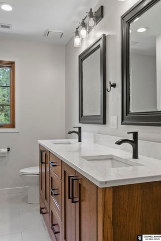 2601 Bretigne Circle, Lincoln, NE 68512