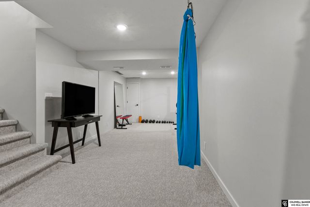 2601 Bretigne Circle, Lincoln, NE 68512