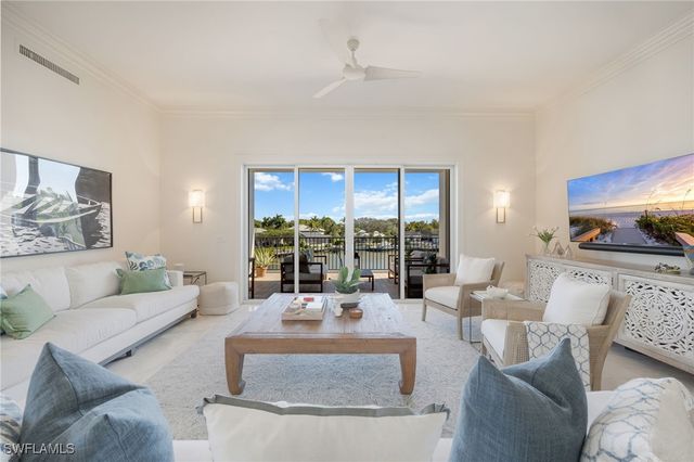 1400 Gulf Shore BLVD N 312, Naples, FL 34102