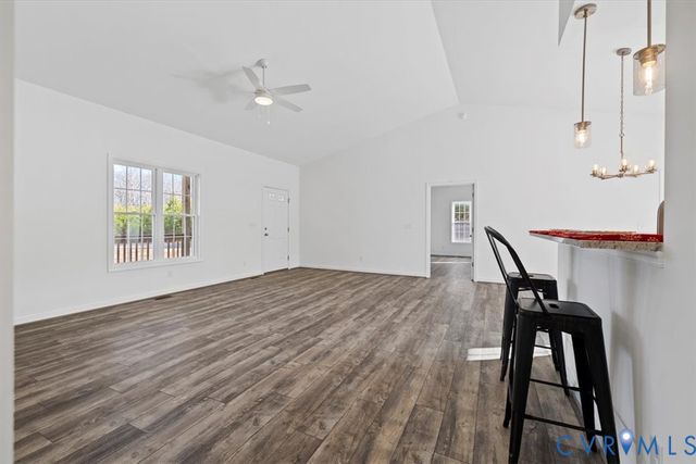 170 Barter Hill Rd, Cumberland, VA 23040