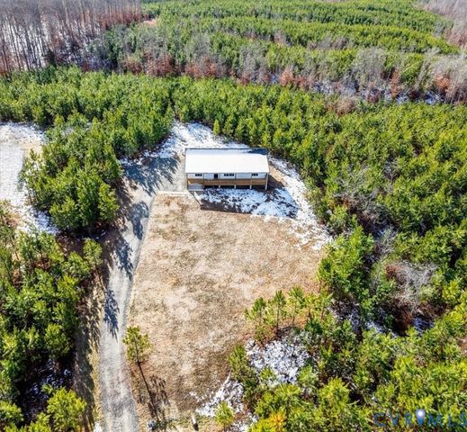 170 Barter Hill Rd, Cumberland, VA 23040