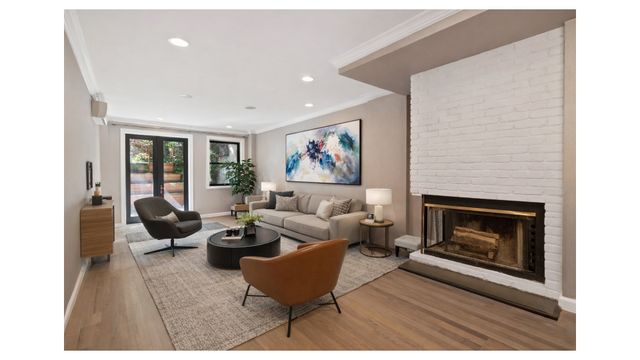 332 W 19TH Street GARDEN, New York City, NY 10011