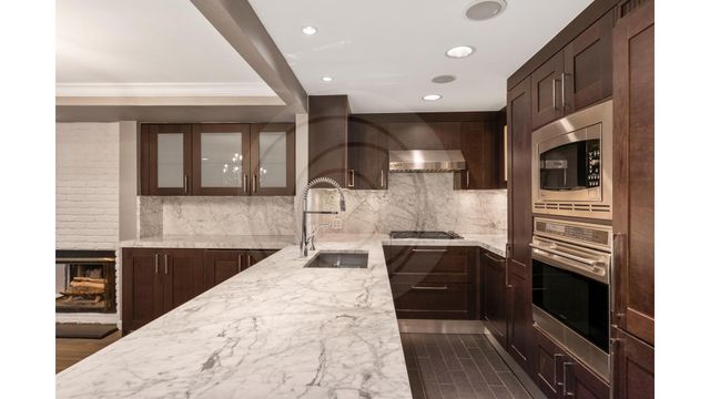 332 W 19TH Street GARDEN, New York City, NY 10011