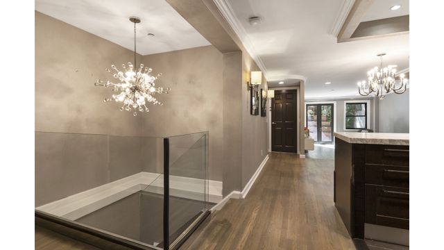 332 W 19TH Street GARDEN, New York City, NY 10011