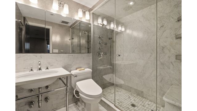 332 W 19TH Street GARDEN, New York City, NY 10011
