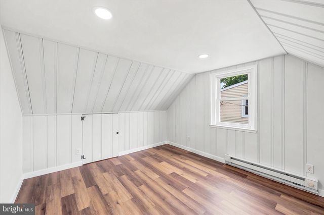 25 N MARTIN LN, Norwood, PA 19074