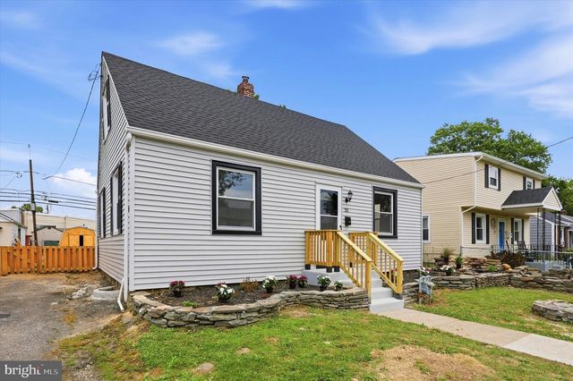 25 N MARTIN LN, Norwood, PA 19074