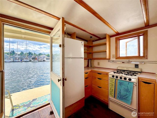 501 Columbia Street NW #H, Olympia, WA 98501