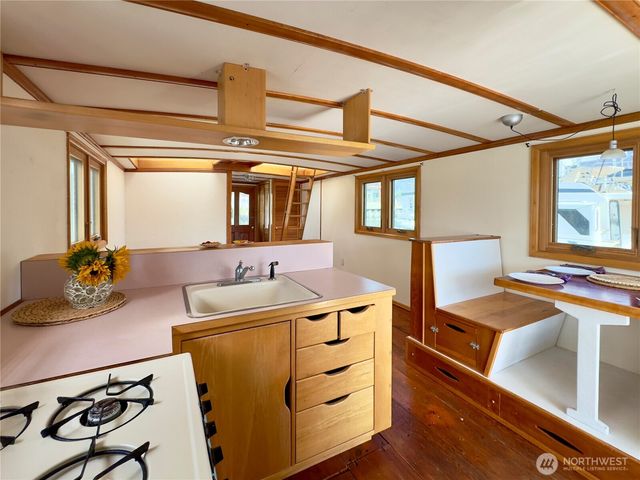 501 Columbia Street NW #H, Olympia, WA 98501