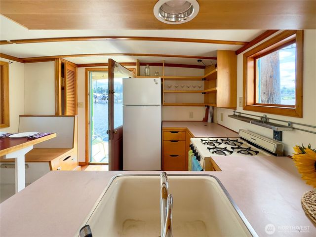 501 Columbia Street NW #H, Olympia, WA 98501
