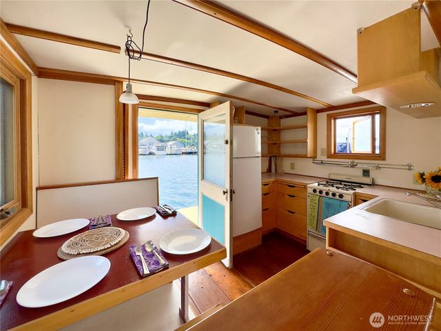 501 Columbia Street NW #H, Olympia, WA 98501