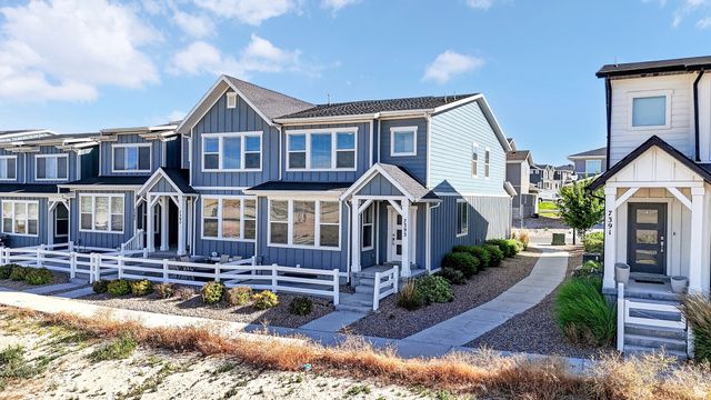 7393 S OLIVINE RIVER LN, West Jordan, UT 84081