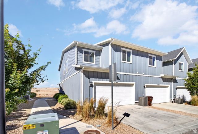 7393 S OLIVINE RIVER LN, West Jordan, UT 84081
