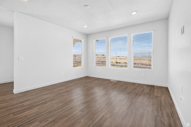7393 S OLIVINE RIVER LN, West Jordan, UT 84081