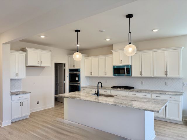 120 Rawling Ln, Gallatin, TN 37066