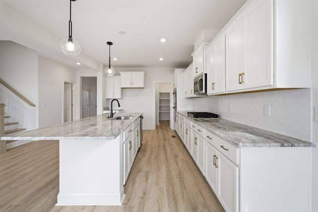 120 Rawling Ln, Gallatin, TN 37066