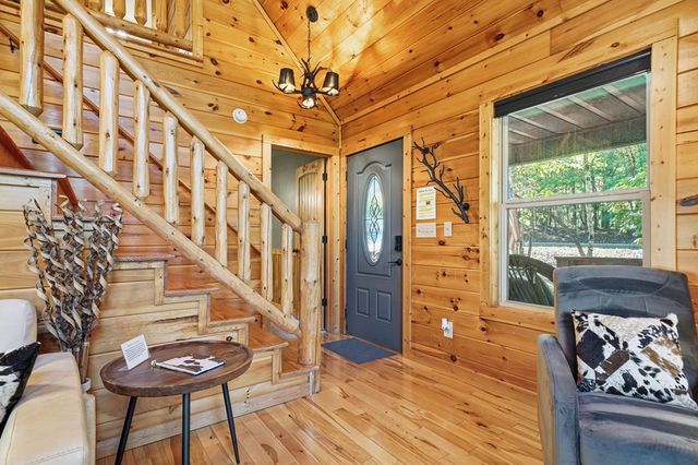441 Carlisle Drive, Ellijay, GA 30540