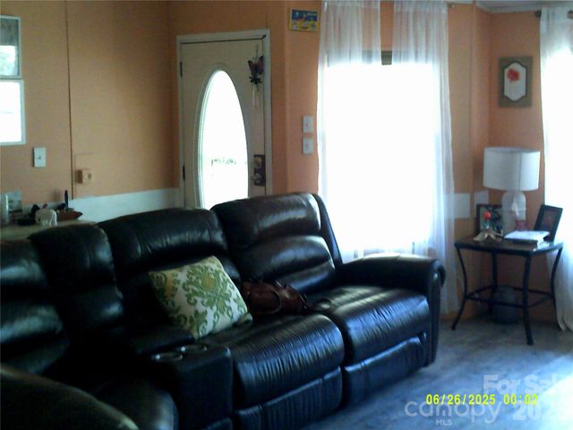 129 Desiree Drive, Statesville, NC 28677