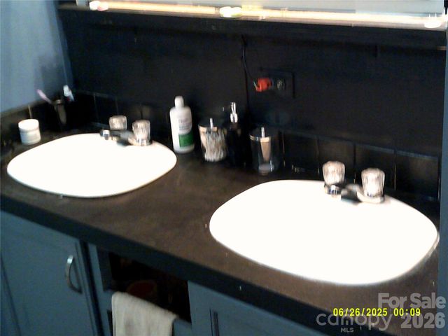 129 Desiree Drive, Statesville, NC 28677