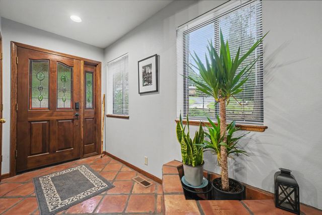 16686 Meadow Vista Dr, Pioneer, CA 95666