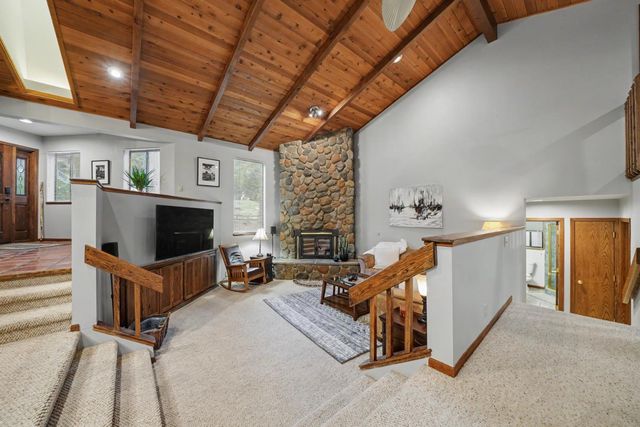16686 Meadow Vista Dr, Pioneer, CA 95666