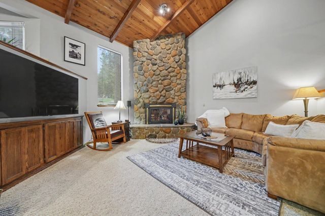 16686 Meadow Vista Dr, Pioneer, CA 95666