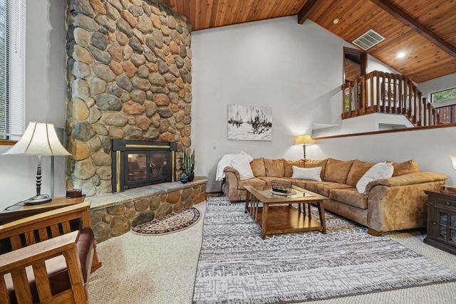 16686 Meadow Vista Dr, Pioneer, CA 95666