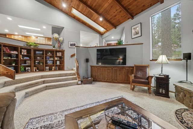 16686 Meadow Vista Dr, Pioneer, CA 95666