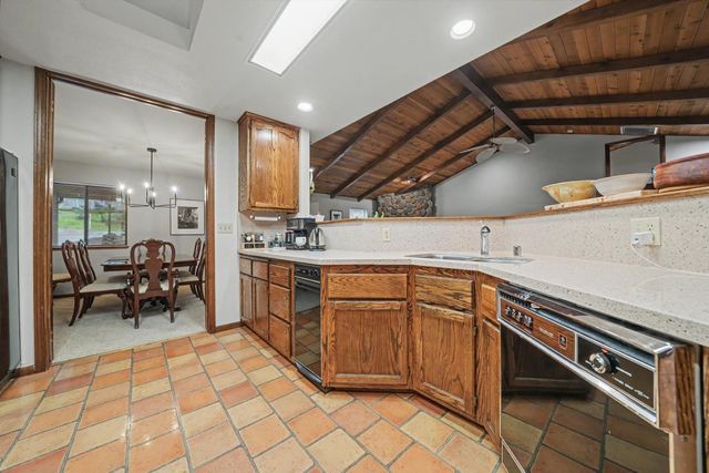 16686 Meadow Vista Dr, Pioneer, CA 95666