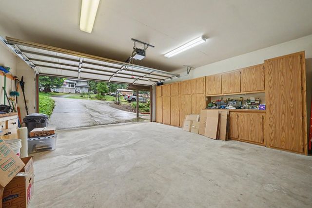 16686 Meadow Vista Dr, Pioneer, CA 95666