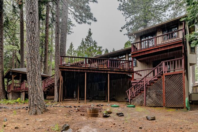16686 Meadow Vista Dr, Pioneer, CA 95666