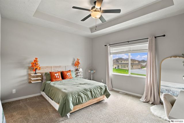 11952 S 107th Avenue, Papillion, NE 68046