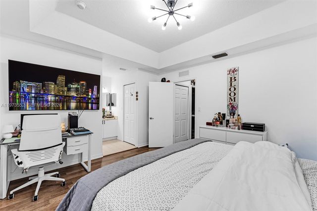 1687 SE 30th St, Homestead, FL 33035