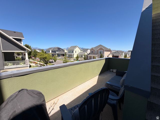 11029 S LAKE RUN RD, South Jordan, UT 84009
