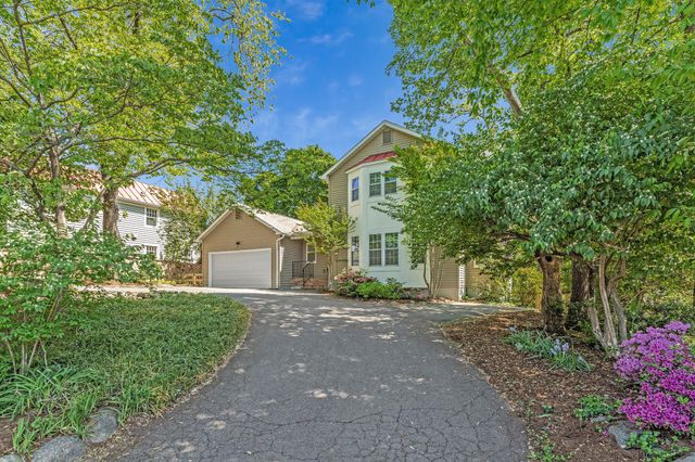 3683 BLENHEIM BLVD, Fairfax, VA 22030