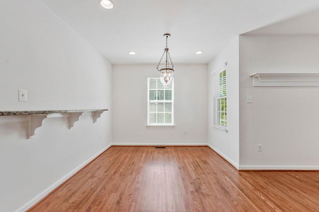 3683 BLENHEIM BLVD, Fairfax, VA 22030