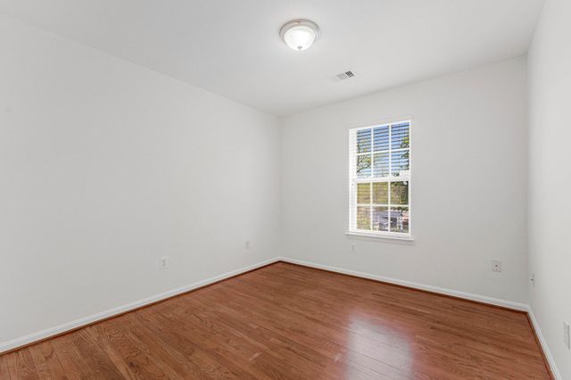 3683 BLENHEIM BLVD, Fairfax, VA 22030