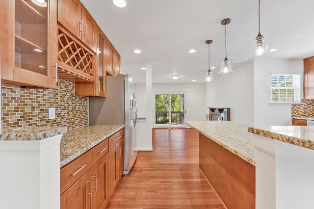 3683 BLENHEIM BLVD, Fairfax, VA 22030