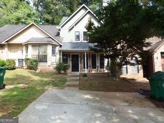791 Heritage Oaks Drive, Stone Mountain, GA 30088