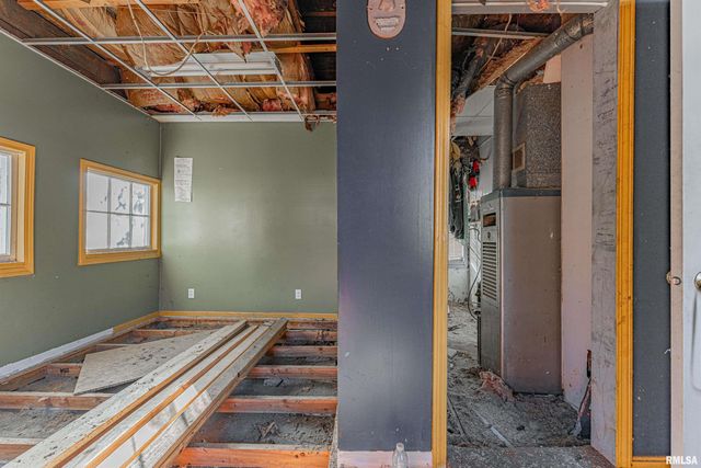 726 PARK Avenue, Pekin, IL 61554