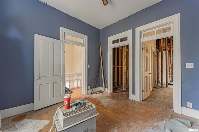 726 PARK Avenue, Pekin, IL 61554